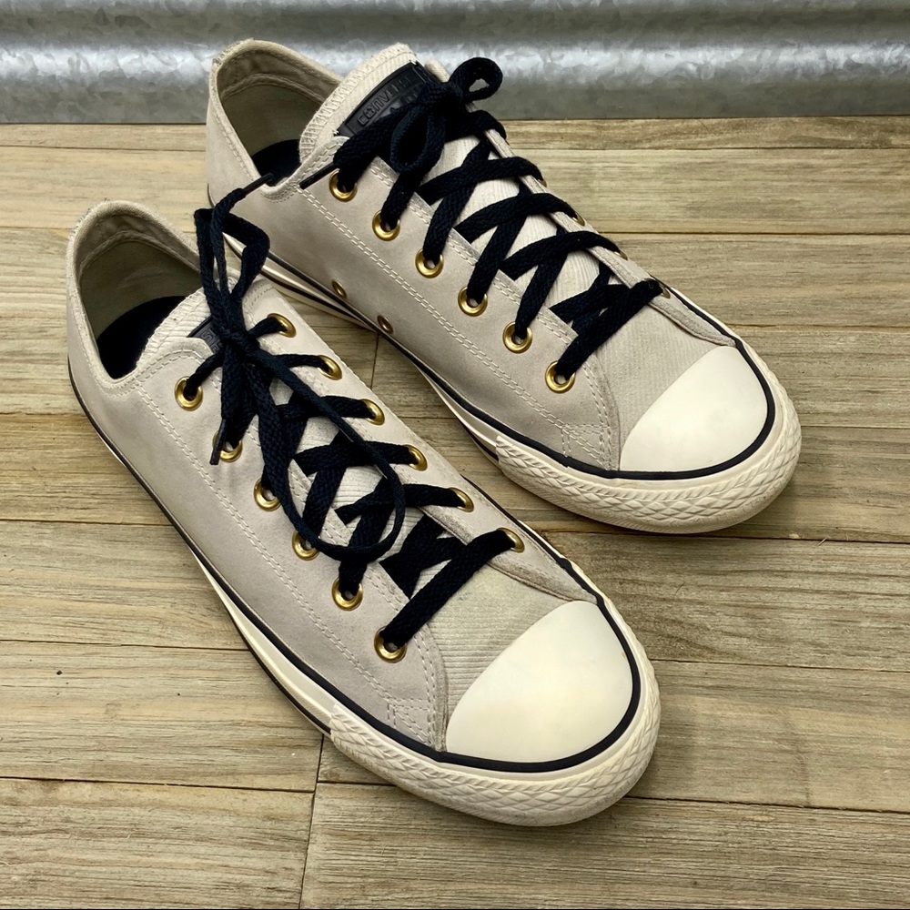 Converse Men’s Grey Leather Sneakers, Size 8, EUC - Picture 5 of 8